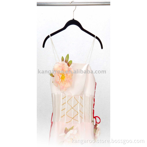 girls-Shirt-Flocking-Hangers-
